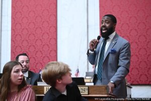 House votes down Democratic amendments to campus carry, gas well inspector bills; both up for passage on Tuesday